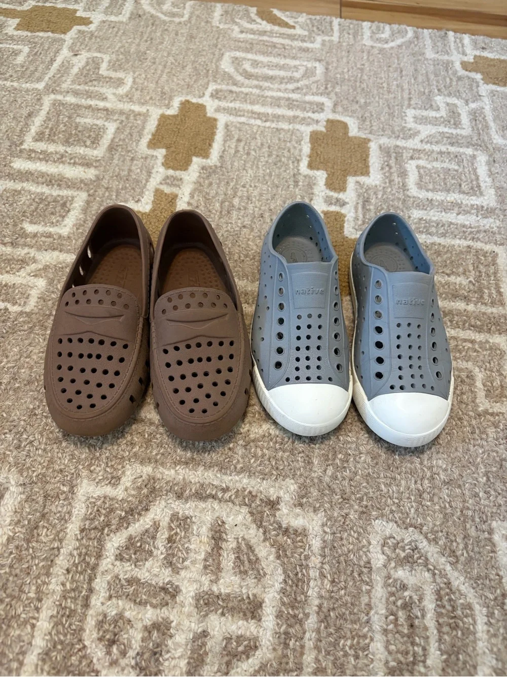 Native Kids Water Shoes — Brown and Light Gray Slip-On Clogs